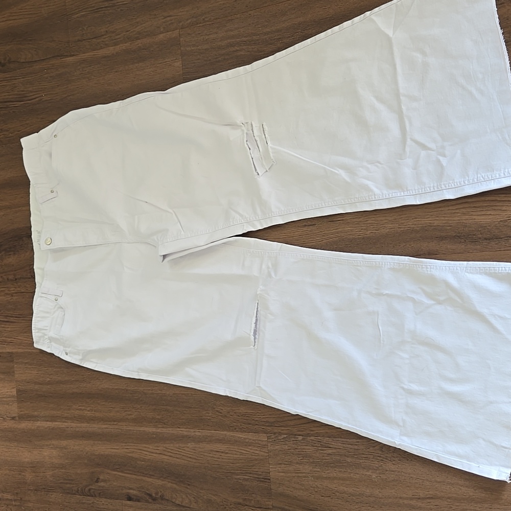 NWOT White Wide Leg Pants